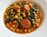 Foto del paso 10 de la receta: Garbanzos estofados con chorizo y espinacas