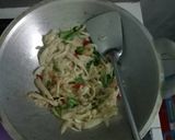 Foto langkah ke 4 dari resep Oseng Jamur.