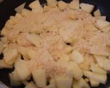 A picture of step 2 of Easy All-Purpose Apple Caramel Sauté.