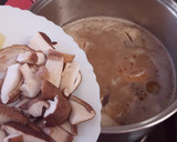 Foto del paso 2 de la receta: 🍜 Ramen, con shiitake y panceta