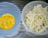 A picture of step 2 of Warm and Comforting Kabocha Squash Houtou (Udon Noodle Soup).