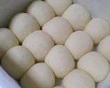 A picture of step 3 of Potato and Mayonnaise Bread Rolls.