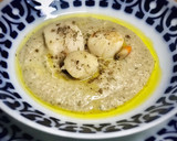 Foto del paso 6 de la receta: Vieiras en crema de setas y avellanas al aroma del tomillo