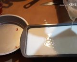 Foto del paso 9 de la receta: Gelatina de yogurt griego y mosaicos de fresa