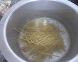 A picture of step 1 of Spaghetti Bolognese #15 minute or less cooking contest.