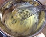 A picture of step 1 of Round and Crispy Chocolate Chip Cookies.
