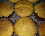 A picture of step 4 of Pineapple Cupcakes.