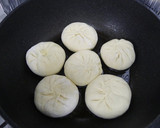 A picture of step 10 of Chinese Dim Sum Chive Buns.