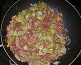 A picture of step 7 of Black Pepper Stir Fried Noodles.