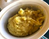 Foto del paso 3 de la receta: Matambrito de cerdo con guarnición aromática