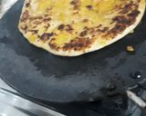 A picture of step 3 of Stuffed aloo gobhi Paratha.