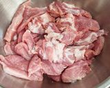 รูปขั้นตอนการทำที่ 3 ของ หมูเค็มทอด