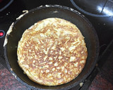 Foto del paso 2 de la receta: Tortilla de papas chips, jamón y zanahoria
