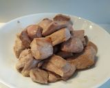 Foto del paso 1 de la receta: Pavo estofado con patatas