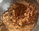 Foto del paso 1 de la receta: Mini barritas saludables 🍫