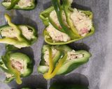 Foto del passaggio 5 della ricetta Peperoni ripieni al forno