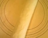 A picture of step 9 of Apple Cream Rolls.