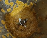A picture of step 4 of Capsicum Chutney.