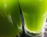A picture of step 2 of Green juice.