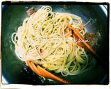 A picture of step 2 of Tarako Spaghetti.