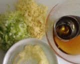 A picture of step 5 of Singapore Chicken Rice with Ginger Sauce.