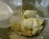 A picture of step 3 of Plain Scones.