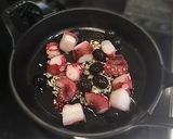 A picture of step 3 of Basil-Scented Aglio e Olio with Octopus and Olives.