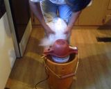 A picture of step 4 of sunshines classic homemade ice cream.