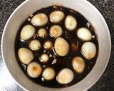 Hình bước làm 1 của món Trứng cút xông khói