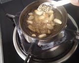 A picture of step 1 of Dahi Dungdi nu Shaak.
