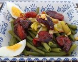 Foto del paso 3 de la receta: Ensalada tibia de judía, ajo, cherry y reducción de soja y miel