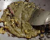 কাঁচা কলার খোসা ভর্তা (kacha kolar khosar bharta recipe in Bengali) রেসিপির ধাপ 3 ছবি