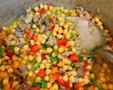 A picture of step 6 of Chickpeas with potatoe.