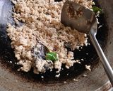 Foto langkah ke 2 dari resep Lemper Ayam.