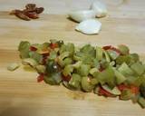 Foto del paso 3 de la receta Corvina a la Donosti c/ tomate monterrosa, lechuga y encurtidos