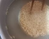Foto del paso 6 de la receta: Ramen de Mariscos Intervenido al Estilo Coreano