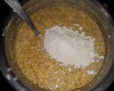A picture of step 5 of Sprouts chilla.