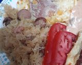 A picture of step 3 of Weenies with Pork and Kraut.