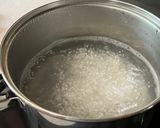 A picture of step 2 of Mango Pomelo Sago Dessert.