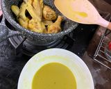 Foto langkah ke 4 dari resep Ayam Kremes ala Mbok Berek.