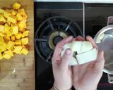 Foto del paso 2 de la receta: Crema de calabaza y castañas
