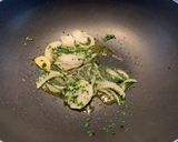 Foto del passaggio 4 della ricetta Tagliatelle Mazzancolle e Zucchine