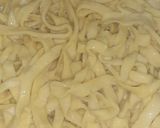 A picture of step 4 of Fresh pasta and meat balls.