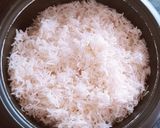 A picture of step 2 of Fried rice.
