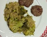 Foto del paso 8 de la receta: Mini hamburguesas con salteado de brócoli y quinoa
