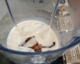Foto langkah ke 2 dari resep Es Susu Kurma.