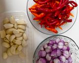 Foto langkah ke 1 dari resep Sambal Bawang ala Surabaya.