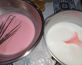 صورة لخطوة 3 من وصفة ياغورت بذوق الفراولة 🍓
