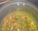 A picture of step 3 of French beans in peanut gravy.