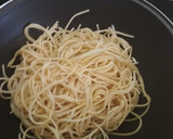 Foto del paso 7 de la receta: Wok de Espaguetis con frutos del Mar